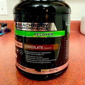 Beach body performance recover chocolate flavored